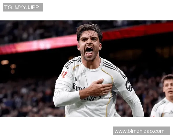 足球明星遭恶毒推特攻击引发舆论热议背后的心理健康问题探讨